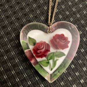 Heart-Shaped Rose Pendant Necklace
